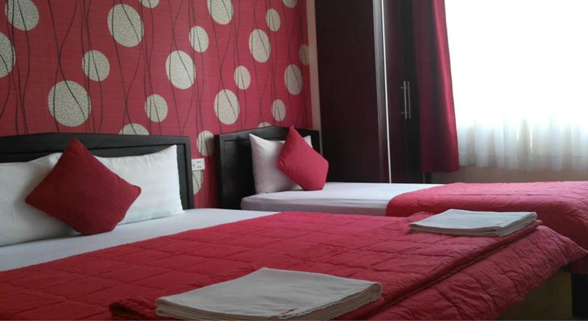 Koniko Backpackers Hostel Хошимин Экстерьер фото